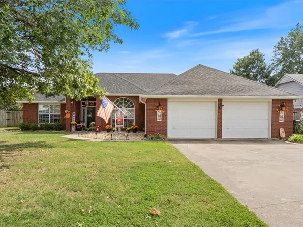 2371 Kasey Ave, Springdale, AR 72764