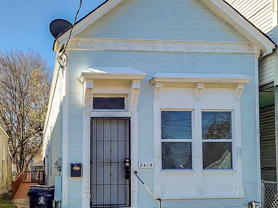 1st image of 2414 Saint Xavier St