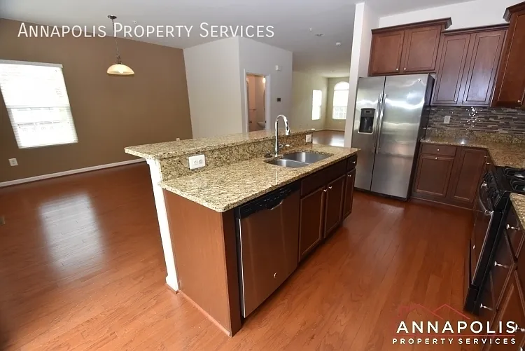 1013 Red Clover Rd — Photo 3