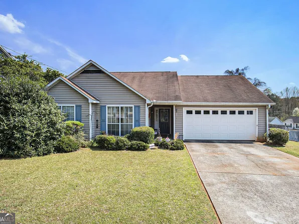 6206 Pembroke Dr, Rex, GA 30273