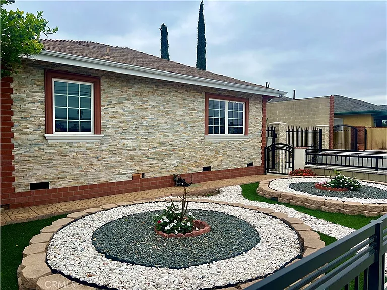 236 S Tustin St — Photo 48
