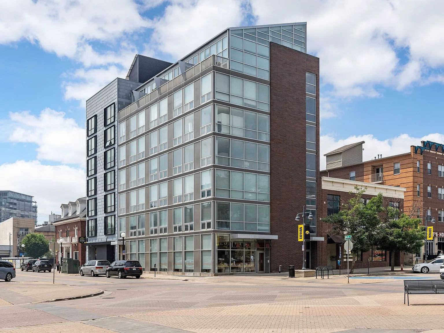 Vogel House Apartments — Photo 1