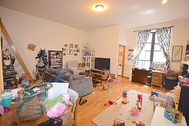 Rented by Guidance Realty Corp.