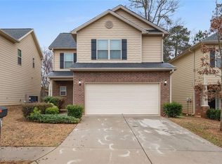 11938 Quail Dr, Hampton, GA 30228