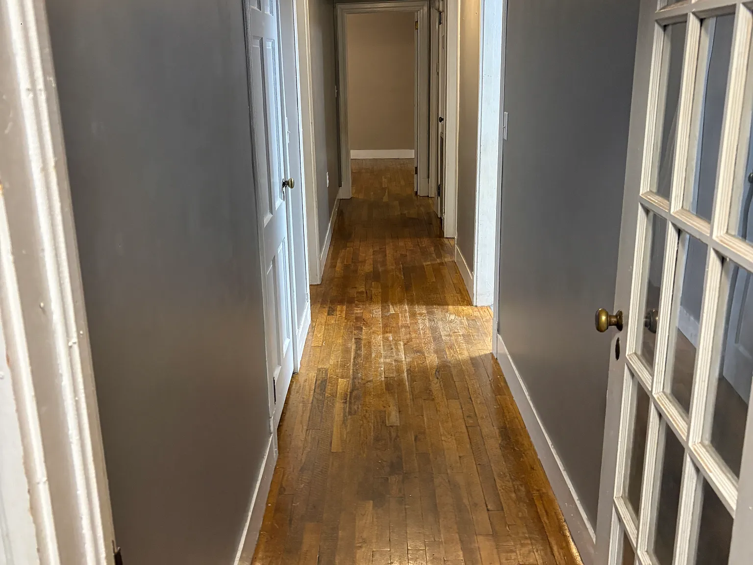 3 bed, 1900 sqft, $1,500 — Photo 2