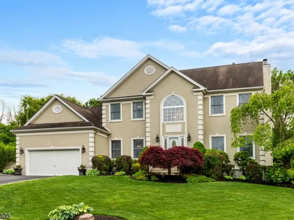 4 Morgan Ct, Randolph Twp., NJ 07869