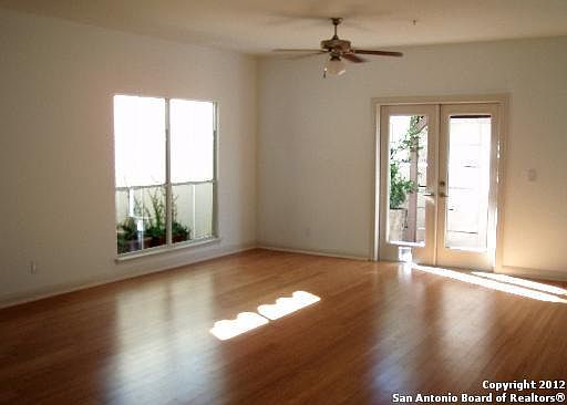 5th image of 221 LEXINGTON #107