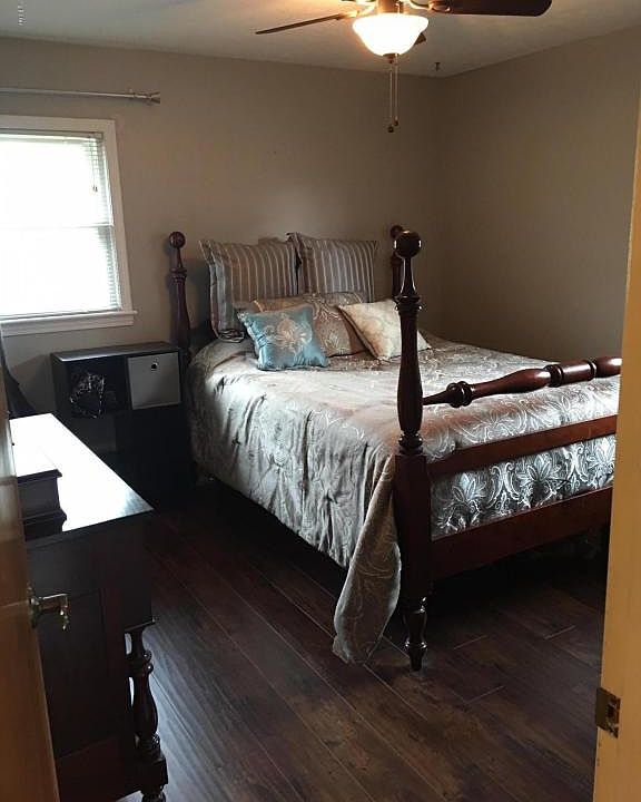 2nd image of 4910 W Bahama Ct