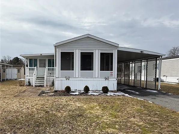 1021 Waterloo Geneva Rd #83, Waterloo, NY 13165