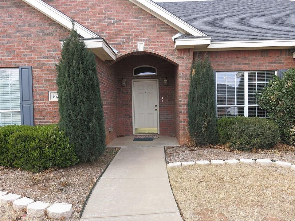 1st image of 1626 Smith Dr