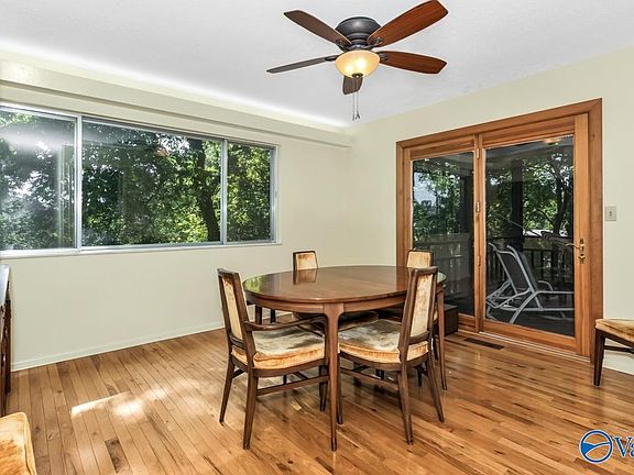 5th image of 212 Bel Air Rd SE