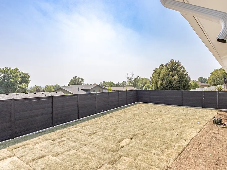 3440 Powderhorn Cir — Photo 45