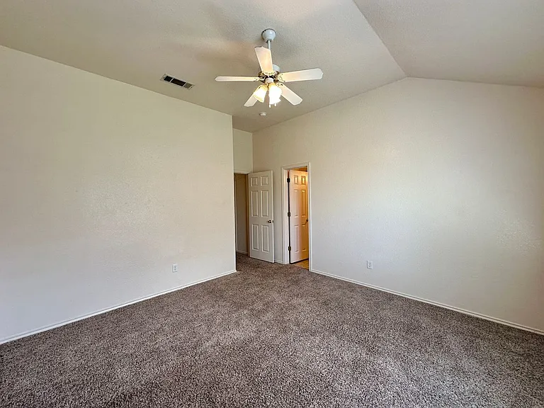 4201 Alleeta Dr — Photo 24