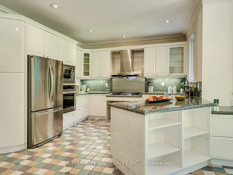270 Spring Garden Ave — Photo 15