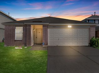 16810 Perryton Ln, Houston, TX 77073