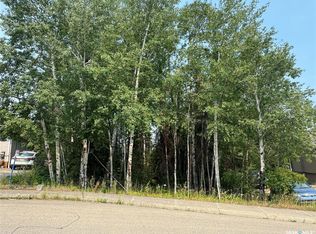 988 Thompson CRESCENT, La Ronge, SK S0J 1L0