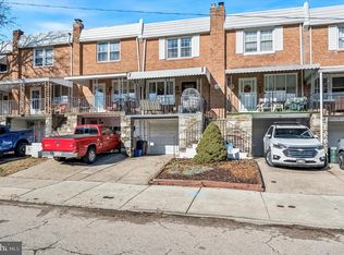 442 Hermit St, Philadelphia, PA 19128