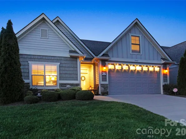 362 Windstone Dr, Fletcher, NC 28732