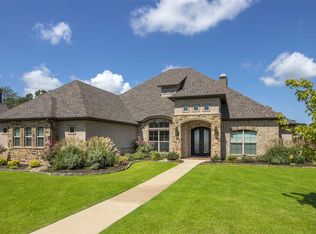 118 Circle Club Ln, Longview, TX 75602