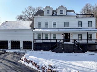 133 W Mombasha Rd, Monroe, NY 10950