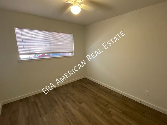 5th image of 604 Bradford Dr