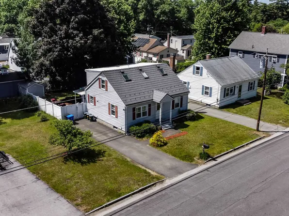 61 President Road, Manchester, NH 03103