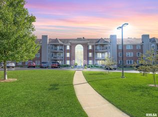 5200 N Knoxville Ave APT 110S, Peoria, IL 61614