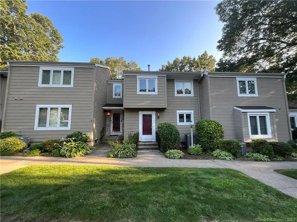 143 Timber Ridge #143, Southington, CT 06489