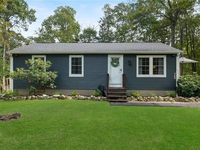 94 Maxson Hill Rd, Ashaway, RI, 02804
