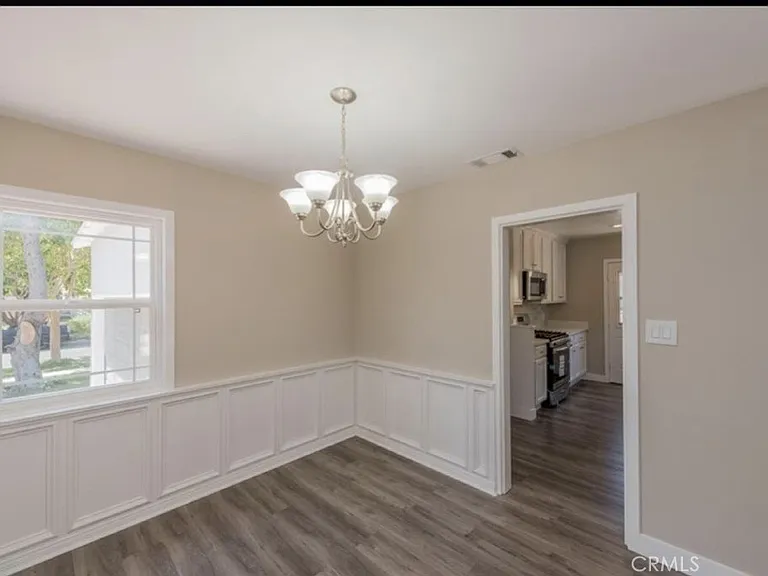 8956 Gladbeck Ave — Photo 15