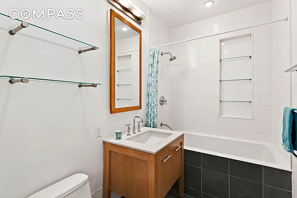 Sold by Compass | media 8