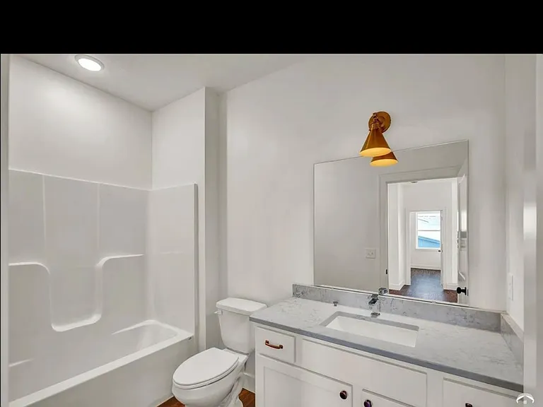2510 Arlene Pl — Photo 2