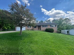 1601 Clifton Rd, Fairmont, WV 26554