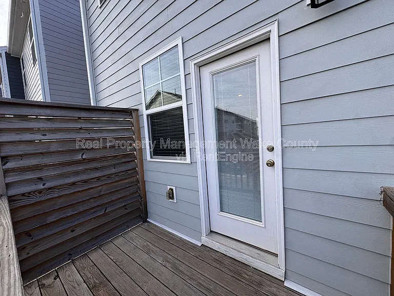 410 Odham Ln — Photo 16