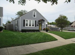 7555 32nd Ave, Kenosha, WI 53142