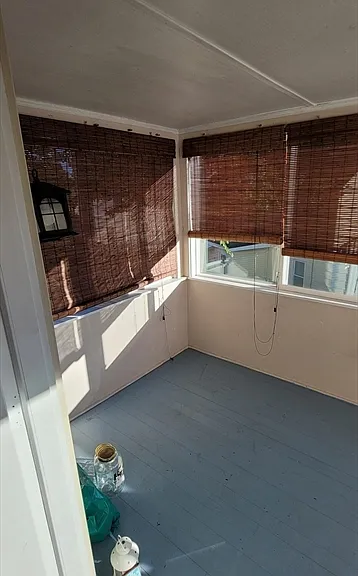 30-32 Freeman Ave #2 — Photo 6