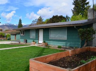 125 Hale St, Manson, WA 98831