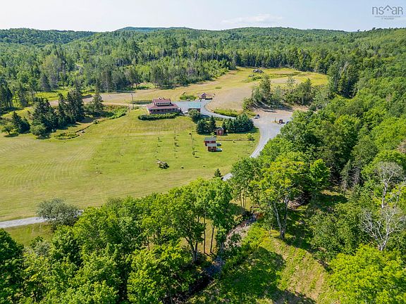 3rd image of 1013 Fall Brook Rd