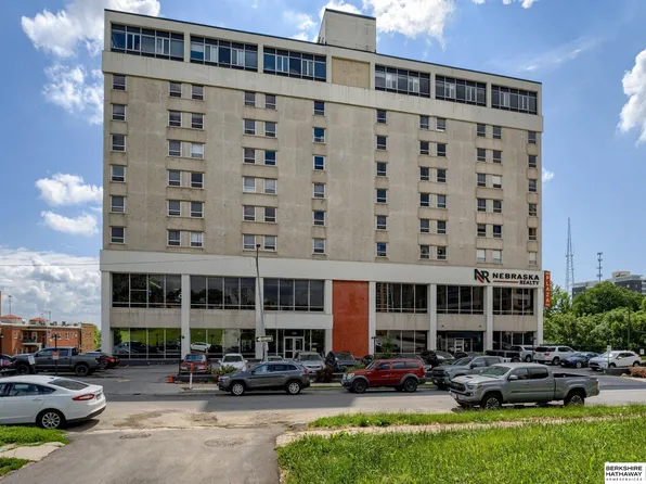 105 N 31st Ave APT 502, Omaha, NE 68131