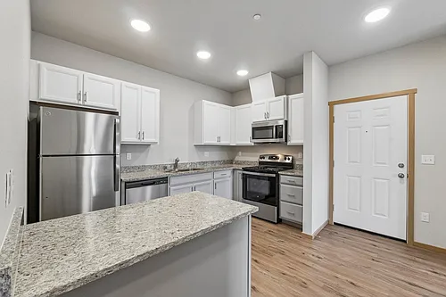 Ridgeline Apartments Photo 1