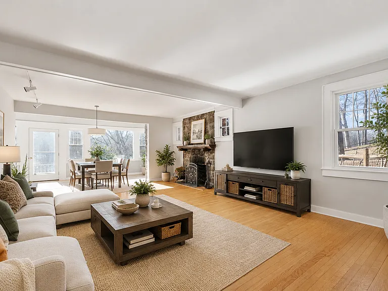 16 Crescent Dr — Photo 10