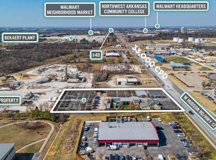 2412 W Hudson Rd, Rogers, AR 72756