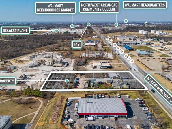 2412 W Hudson Rd, Rogers, AR 72756