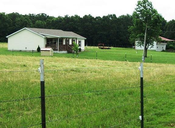 2nd image of 6884 N Farm Road 209