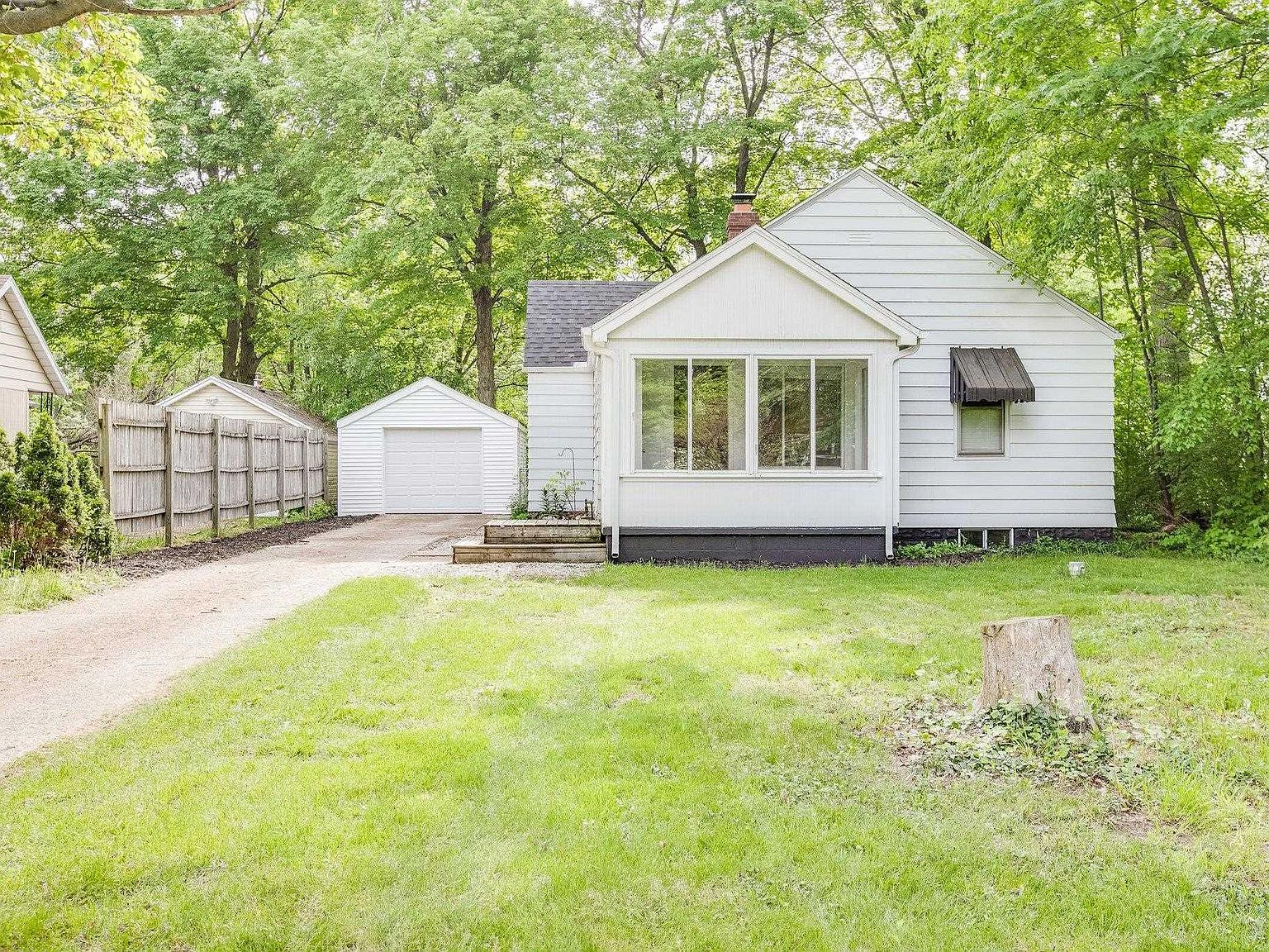 52150 Hollyhock Rd, South Bend, IN 46637 Zillow
