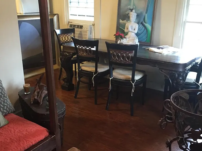 611 Madison St #4 — Photo 2
