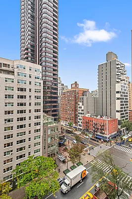 Sold by Keller Williams NYC | media 3