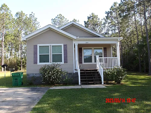 13714 Briarwood Dr Photo 1