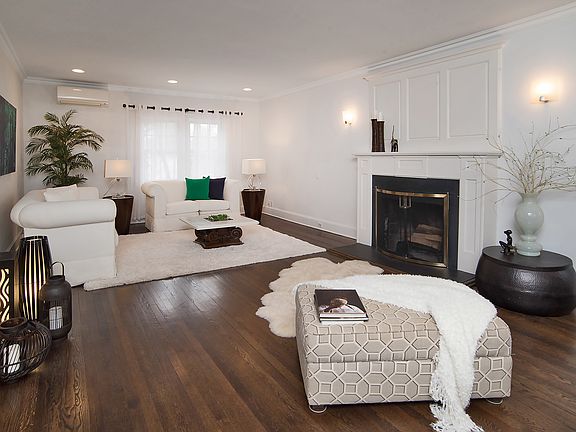 4th image of 55 Chestnut Ave