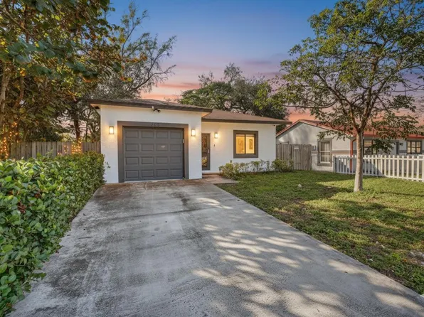 205 NW 27th Terrace, Fort Lauderdale, FL 33311